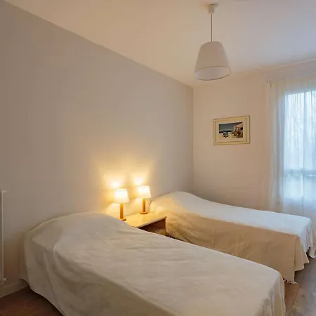 Apartment Renove 3* Proche Centre, Et Nivelle, Avec Balcon Et Equipements Modernes - Fr-1-4-616 *