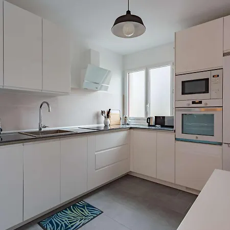 Apartment Renove 3* Proche Centre, Et Nivelle, Avec Balcon Et Equipements Modernes - Fr-1-4-616
